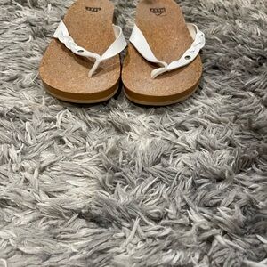 Reef Women's White and Tan Sandals